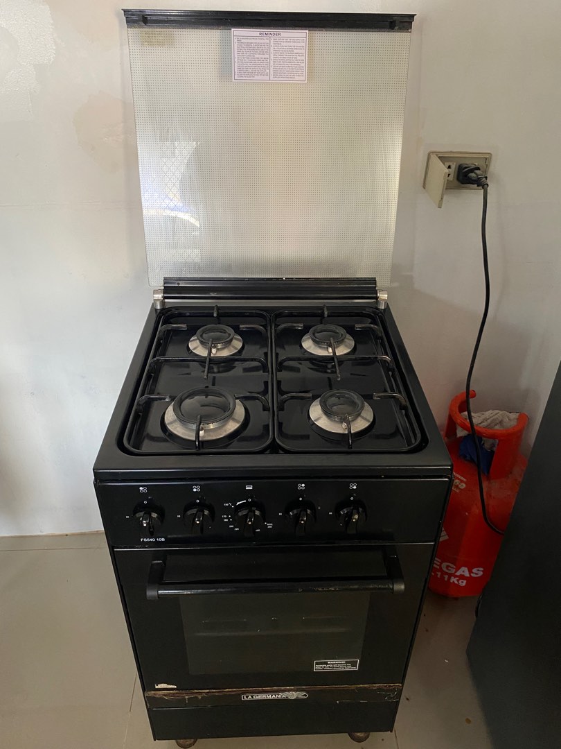 La germania 4 burner gas range with shop oven