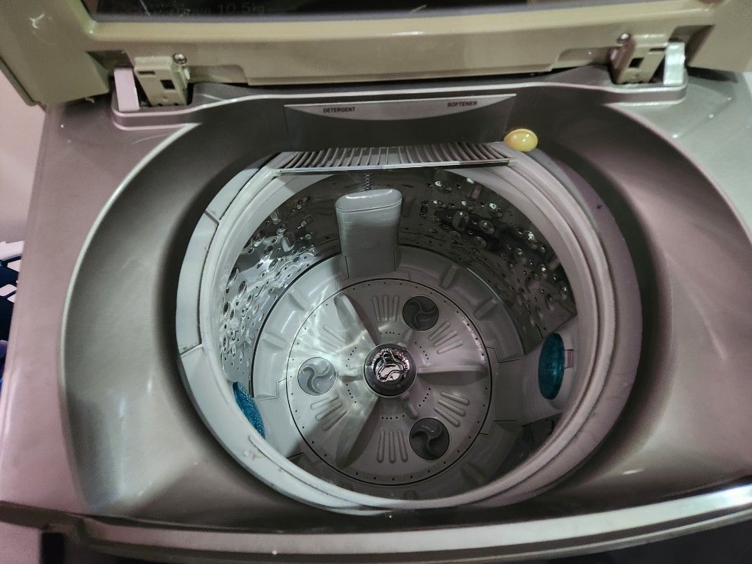 LG Inverter Direct Drive Top Loader washer, TV & Home Appliances