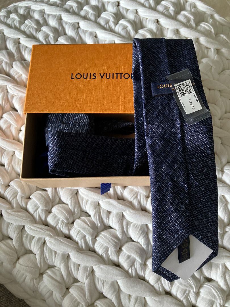 LOUIS VUITTON LOUIS VUITTON Tie Business Necktie M70953 Silk Navy Used Mens  LV M70953｜Product Code：2104102197298｜BRAND OFF Online Store