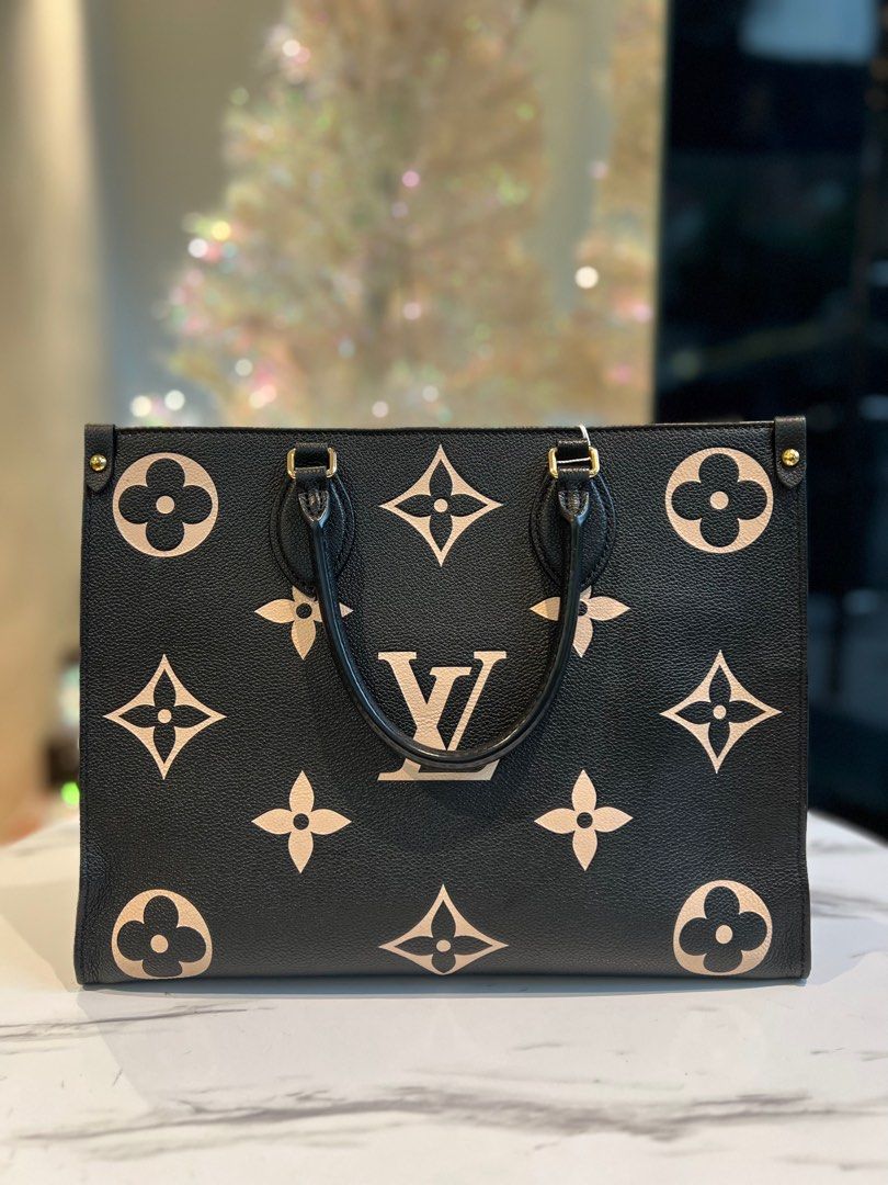 Túi Tote đeo chéo Louis Vuitton LV Onthego MM Arizona Beige Monogram  Empreinte Bicolor Leather