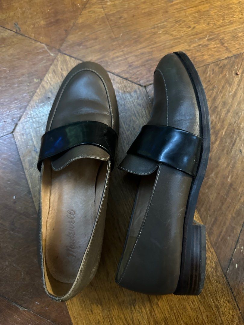 MADEWELL loafers size 8 (Category: Loafers) located in Makati City. Submitted by chelsmmm (Listing ID 1229294403, Image 2). Description: Made in Italy Barely used, store in closet Slight scuffing on the inside of the shoe, otherwise no flaws Size 8.