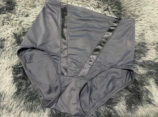 Maidenform Shapewear Large to XL