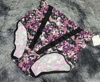 Maidenform Shapewear Medium printed 2