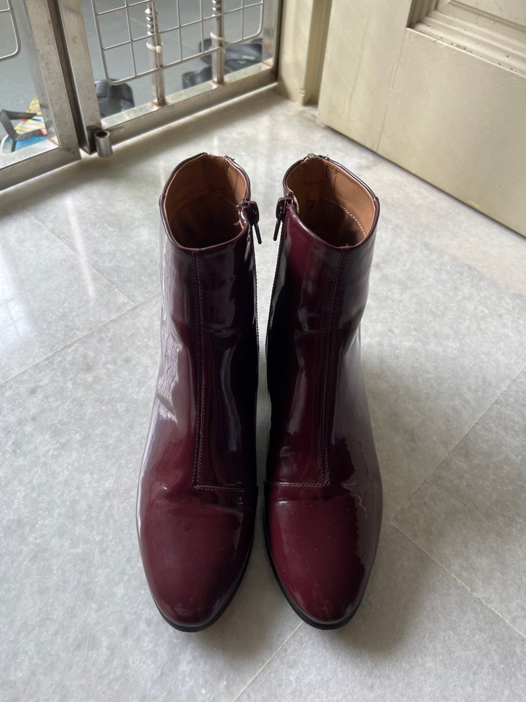 Maroon heeled top boots