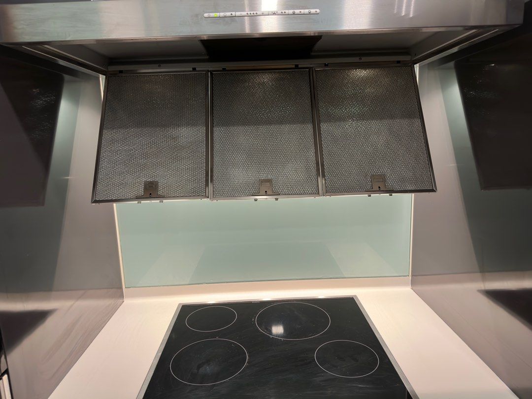 Miele ceramic hob km500, TV & Home Appliances, Kitchen Appliances, Hobs