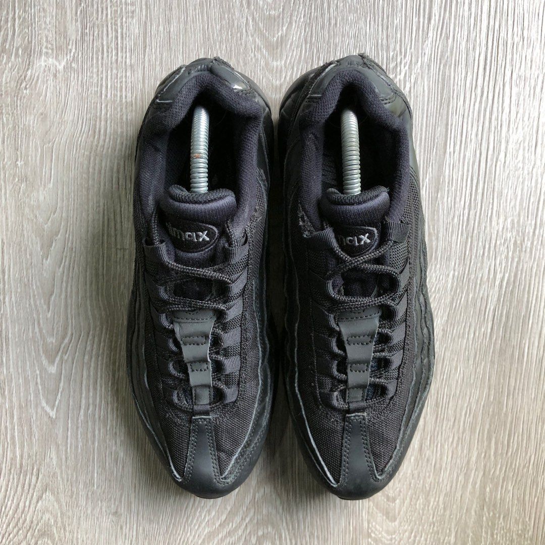 NIKE AIR MAX 95 8 uk Men s Fashion Footwear Sneakers on Carousell
