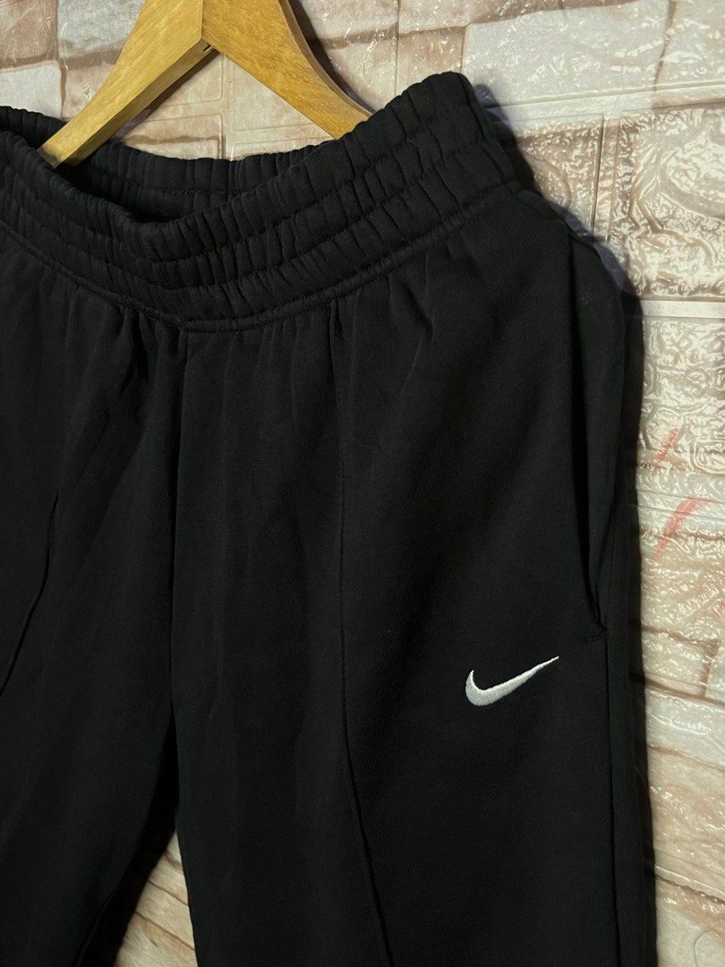 baggy nike sweatpants women