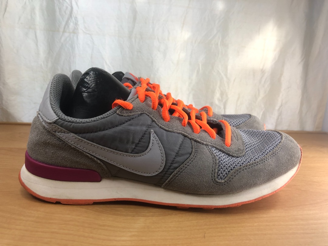 Nike store internationalist 38.5