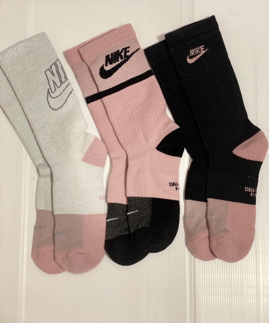 Nike Socks Womens Fashion Watches And Accessories Socks And Tights On Carousell 6598