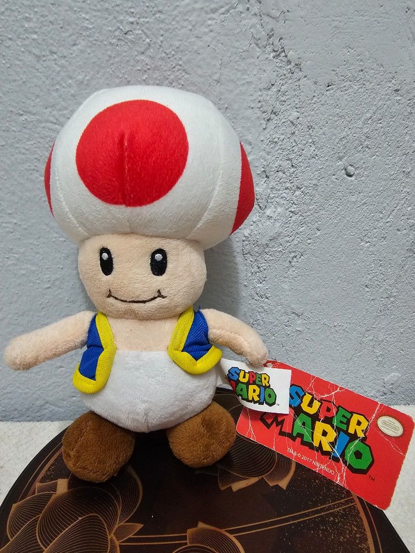 Nintendo Super Mario Red Toad Plush 7, Hobbies & Toys, Toys & Games on  Carousell