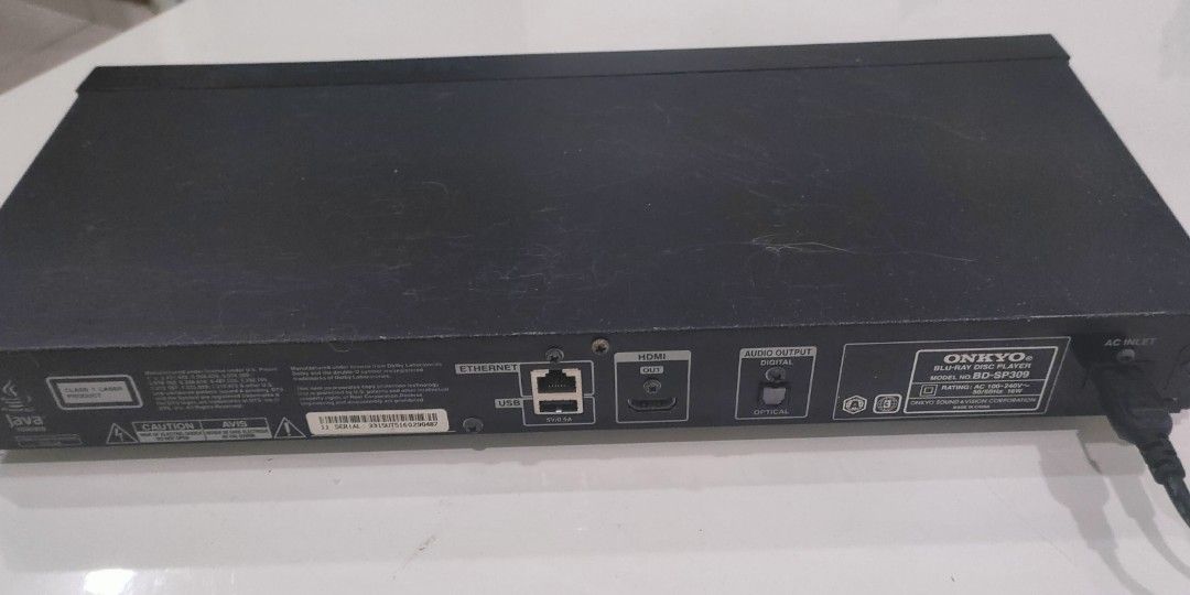 ONKYO BluRay DISC player Model No. BDSP309, TV & Home Appliances, TV
