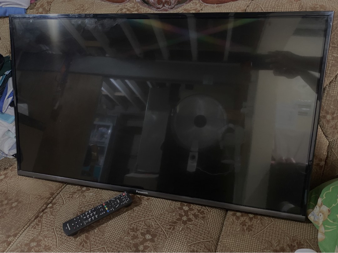 Panasonic 42inch LED Smart TV, TV & Home Appliances, TV & Entertainment