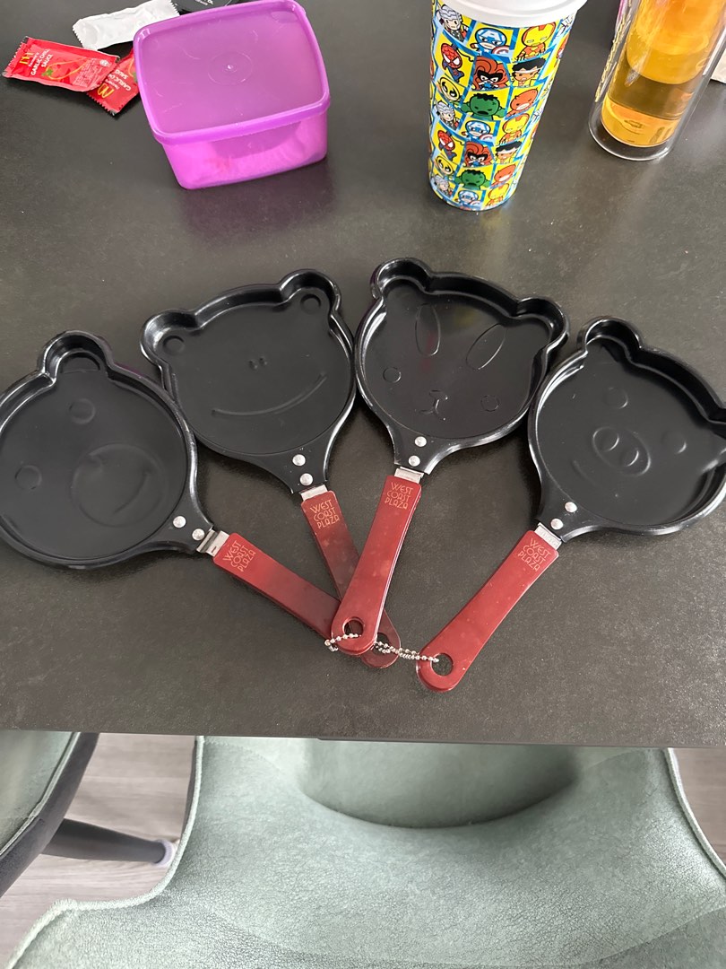 Pancake tray, Furniture & Home Living, Kitchenware & Tableware, Other