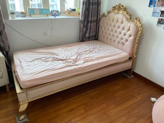 (Category: ) located in . Submitted by stepheninsg (Listing ID 1229287337, Image 1). Description: .