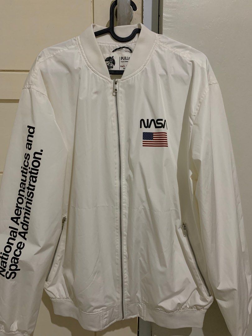 Pull Bear Nasa Bomber Jacket Fesyen Pria Pakaian Baju Luaran