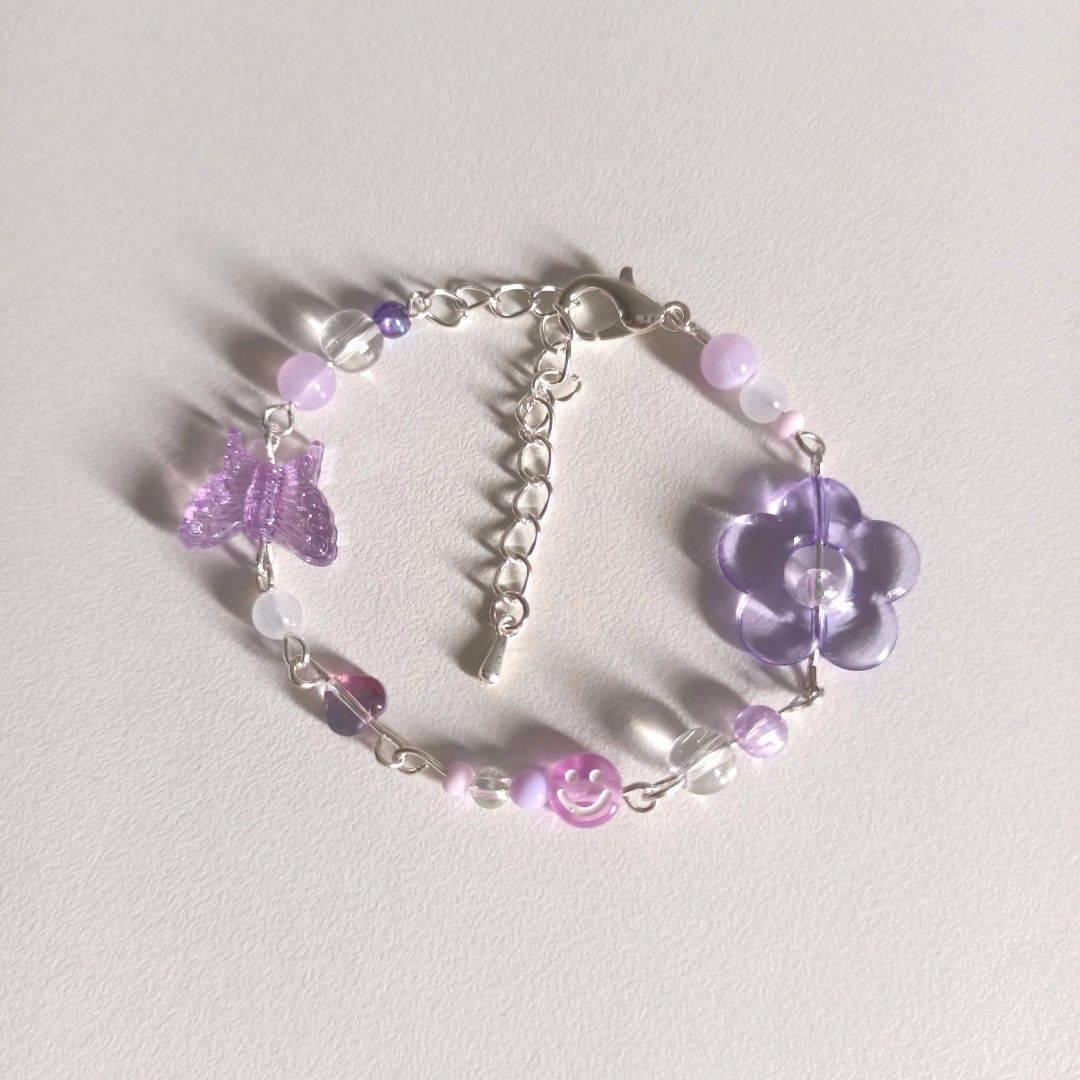 Purple flower bracelet top