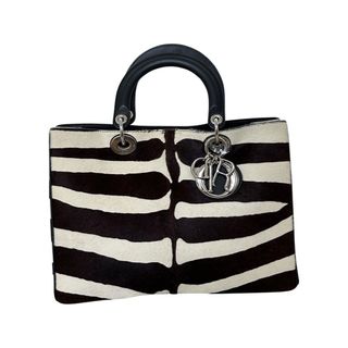 (Category: ) located in . Submitted by designerkeeper (Listing ID 1229371745, Image 1). Description: .