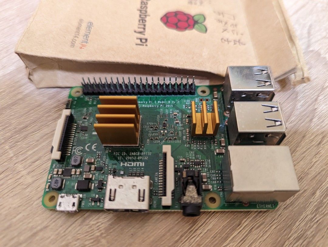 Raspberry Pi 3 Model B 電腦及科技產品 電腦周邊產品 其他電腦及電子周邊產品在旋轉拍賣 1986