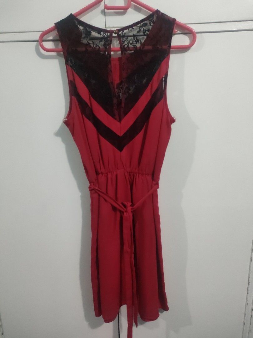 Red Dress for Party/Events (Category: Dresses) located in Taguig. Submitted by shoppers.haven (Listing ID 1229287733, Image 2). Description: Used twice for 2 events (office and personal) Garterized waistline and above the knee Delivery fee c/o buyer RFS:It doesn't fit me now.