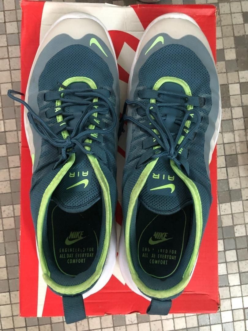 Nike air max cheap axis grey running shoes
