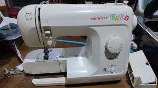 sewing machine singer brand