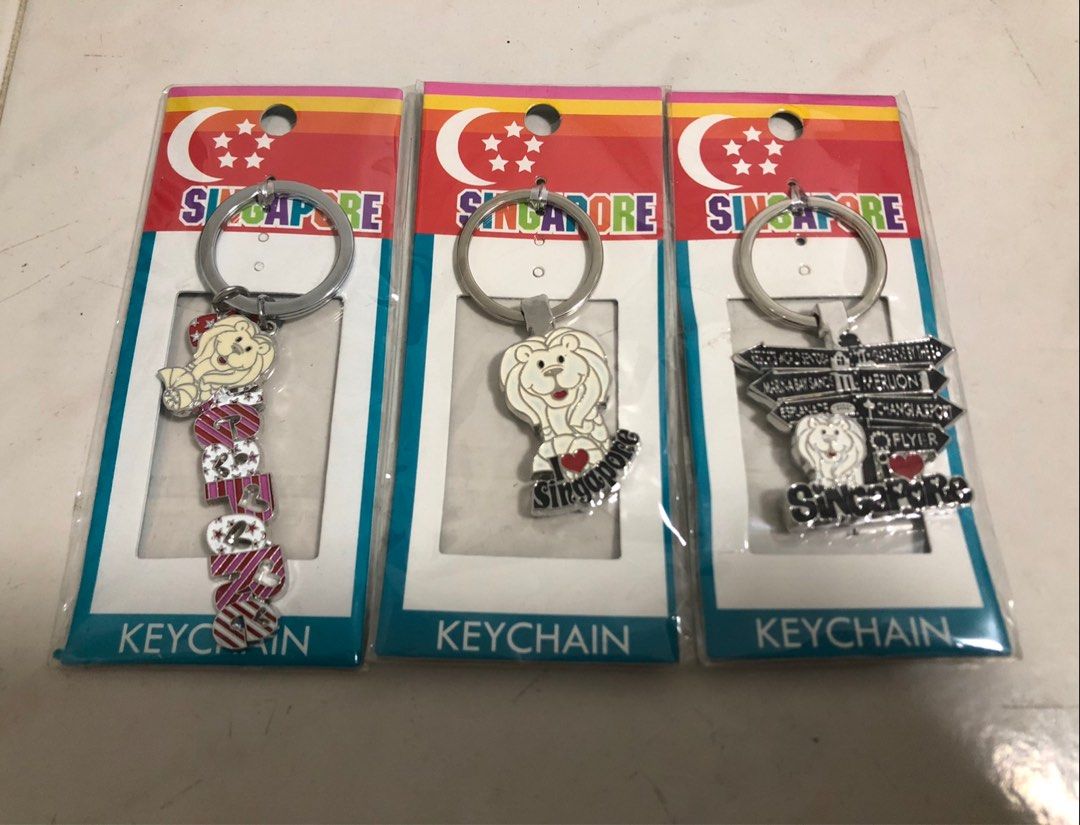 Singapore Merlion Keychain Travel Souvenirs, Hobbies & Toys, Stationery