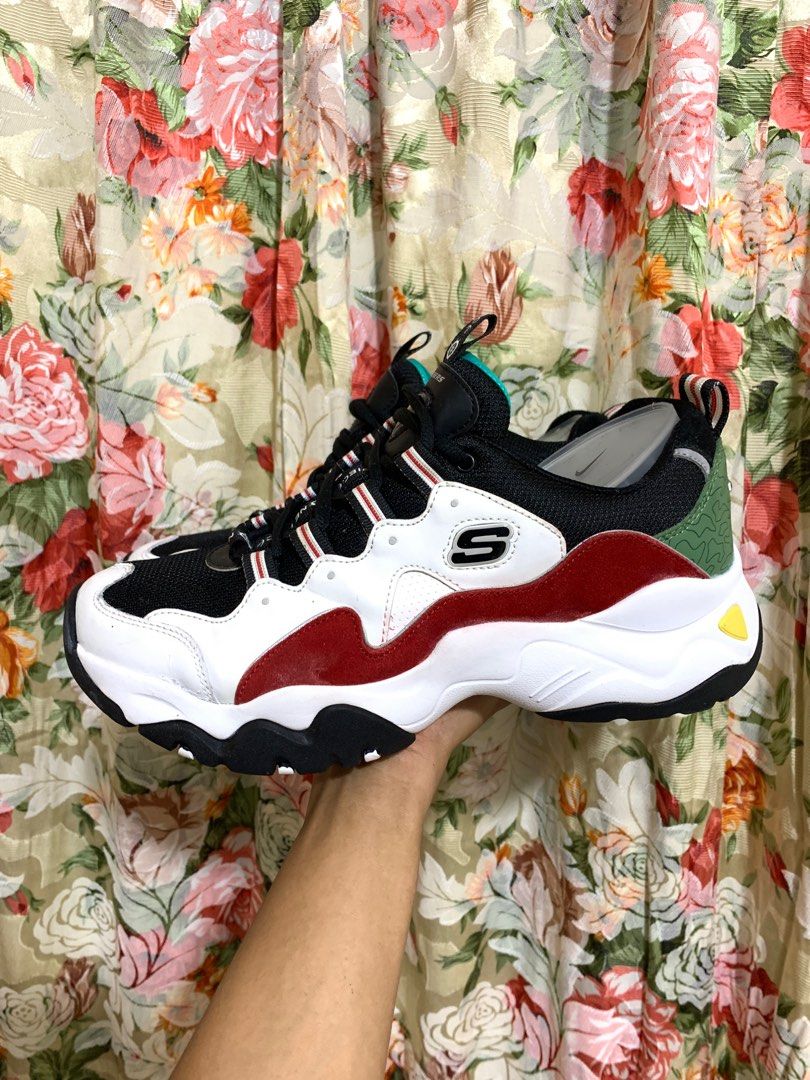 Sepatu skechers one piece hot sale
