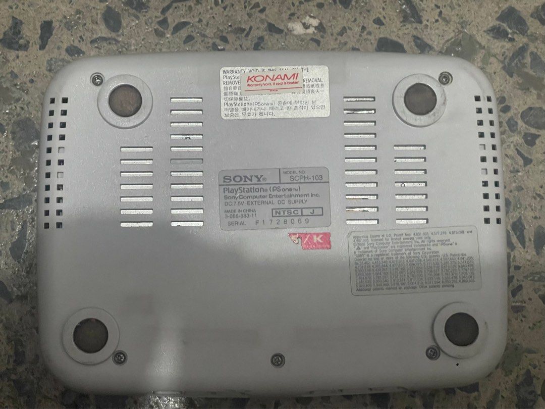 Sony PlayStation One PSone UNTESTED (Category: PlayStation) located in Taguig. Submitted by johnhb (Listing ID 1229287515, Image 1). Description: MOP: GCash MOD: Lalamove from BGC.