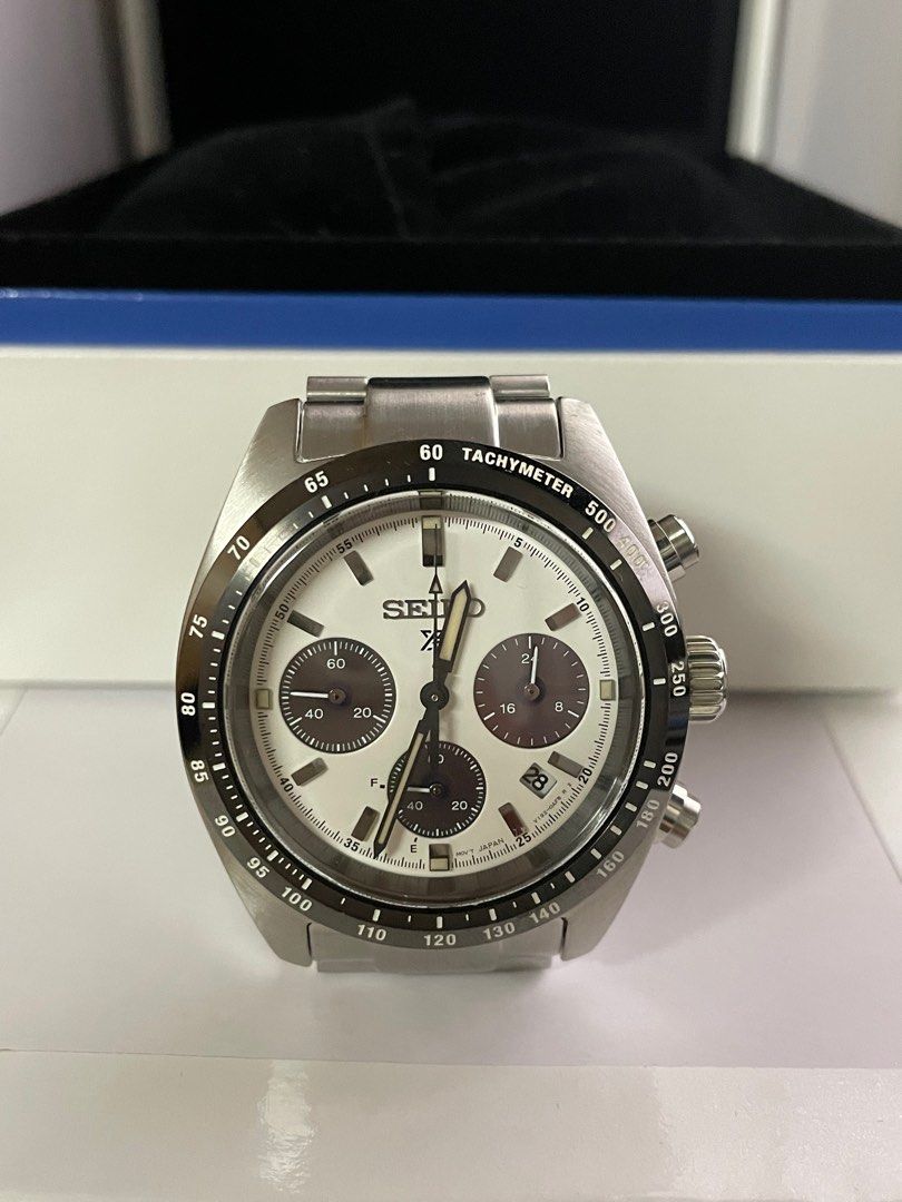 Quartz panda hotsell chronograph