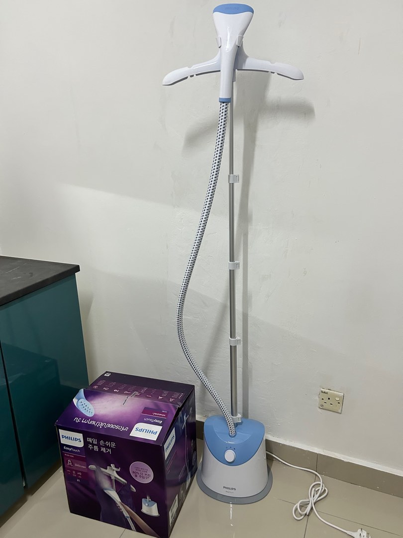 Stand steam iron, TV & Home Appliances, Irons & Steamers on Carousell
