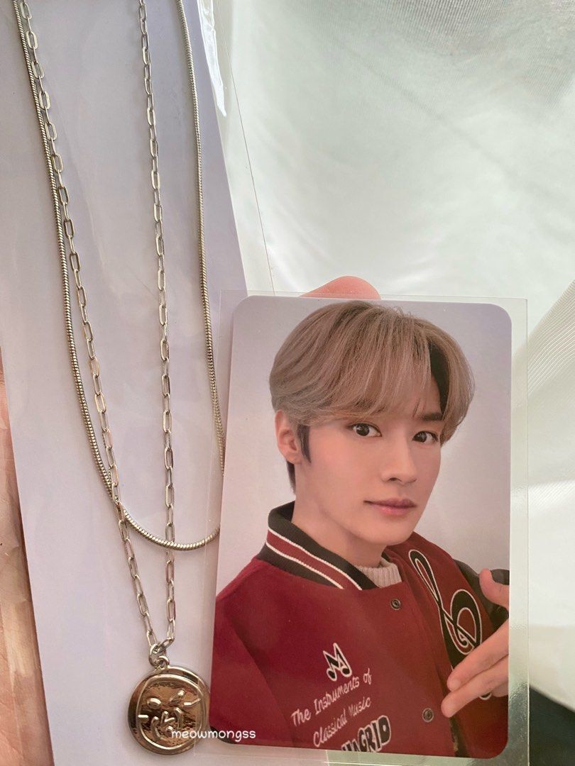 Lee necklace hotsell