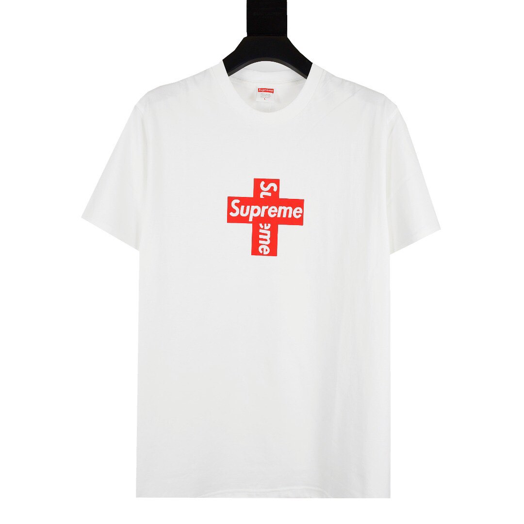 Supreme Tee 經典字母十字架交叉短袖T恤, 女裝, 上衣, T-shirt - Carousell