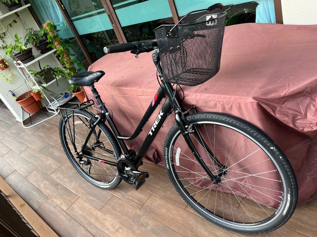Trek shop bike basket