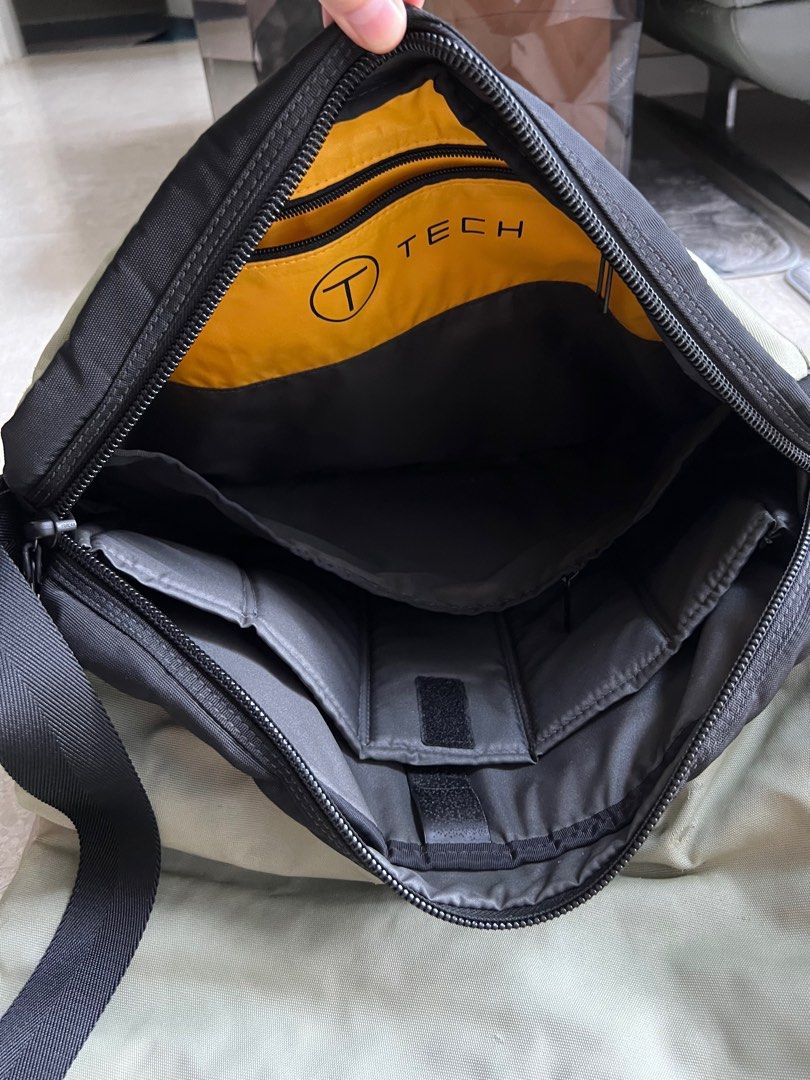 Tumi Ttech messenger bag, Men's Fashion, Bags, Sling Bags on Carousell