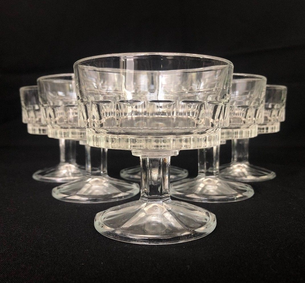 Vintage Luminarc Glass, footed Dessert Bowls, Hobbies & Toys