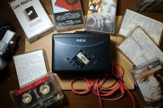 Vintage RCA Portable Radio Cassette Player/Walkman
