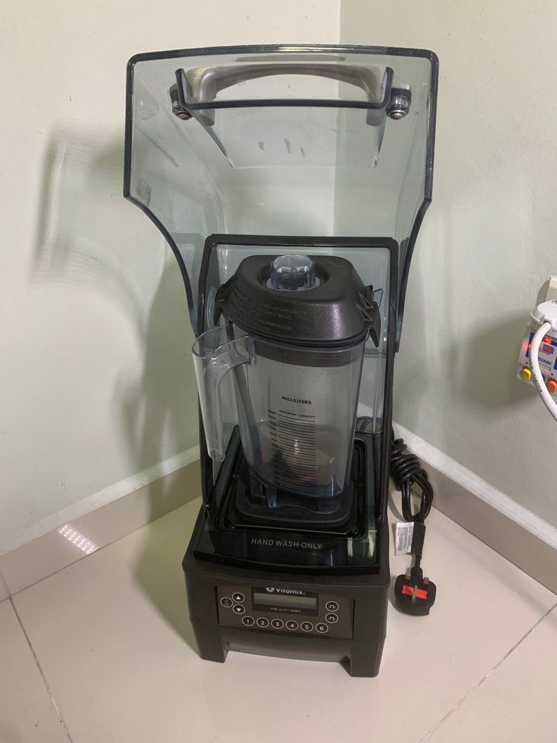 VItamix Commercial Blender The Quiet One VM0149, TV & Home Appliances