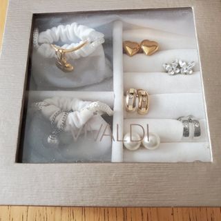 （分類：）位於 。 由 20_tsl_01 提交（商品編號 1229409189，圖片 1）。簡介： 。