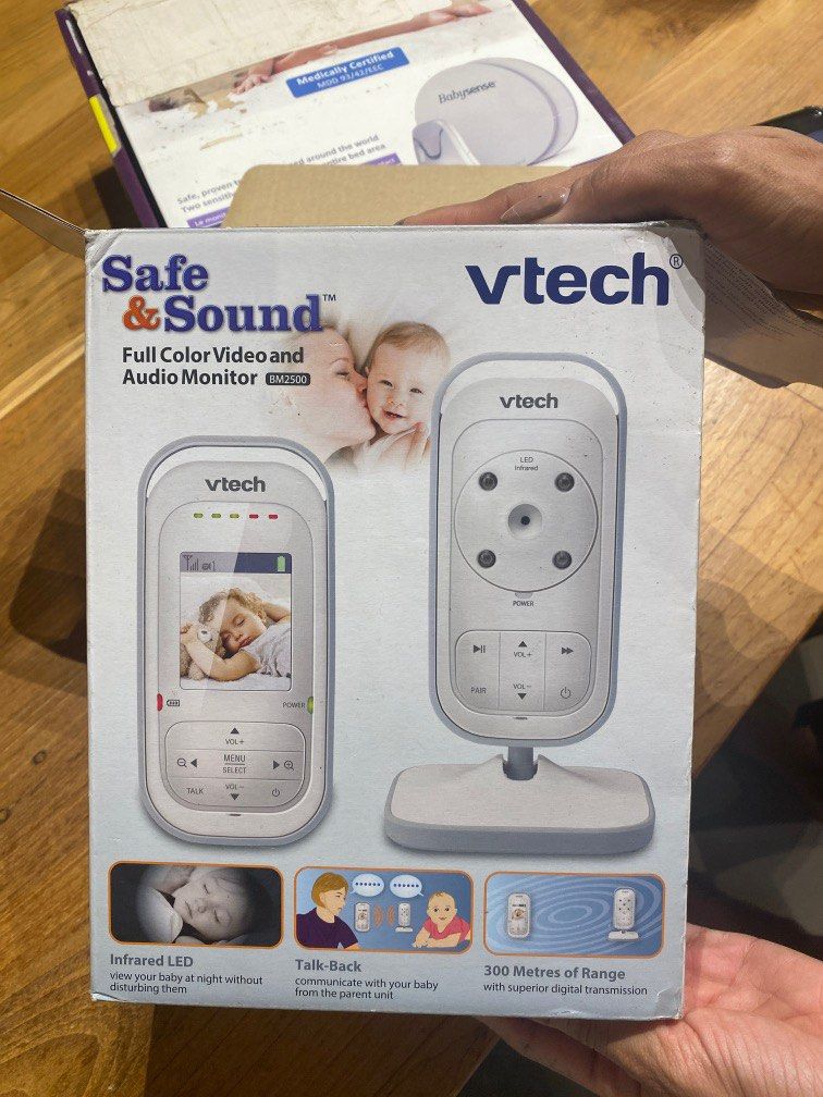 Vtech baby monitor with camera, Babies & Kids, Baby Monitors on Carousell