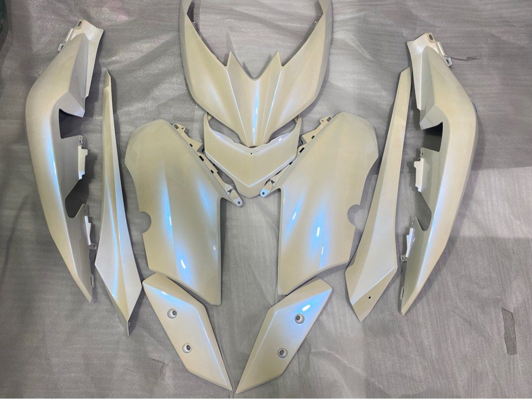 Xmax coverset aikka repaint, Motorcycles, Motorcycle Accessories on