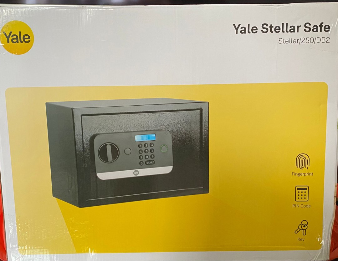 Yale stellar safe, Furniture & Home Living, Security & Locks, Safe on