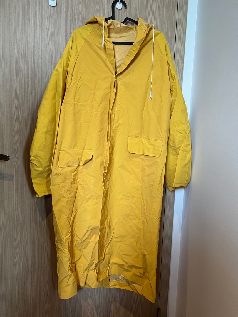 Yellow Raincoat, Men's Fashion, Coats, Jackets and Outerwear on Carousell
