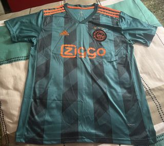 (Category: ) located in . Submitted by jeffrey_poh (Listing ID 1224567199, Image 1). Description: .