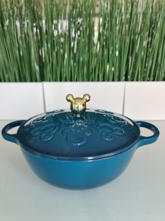Lava Enameled Cast Iron Small Dutch Oven 0.4 Qt. Round with Trendy Lid  Yellow 