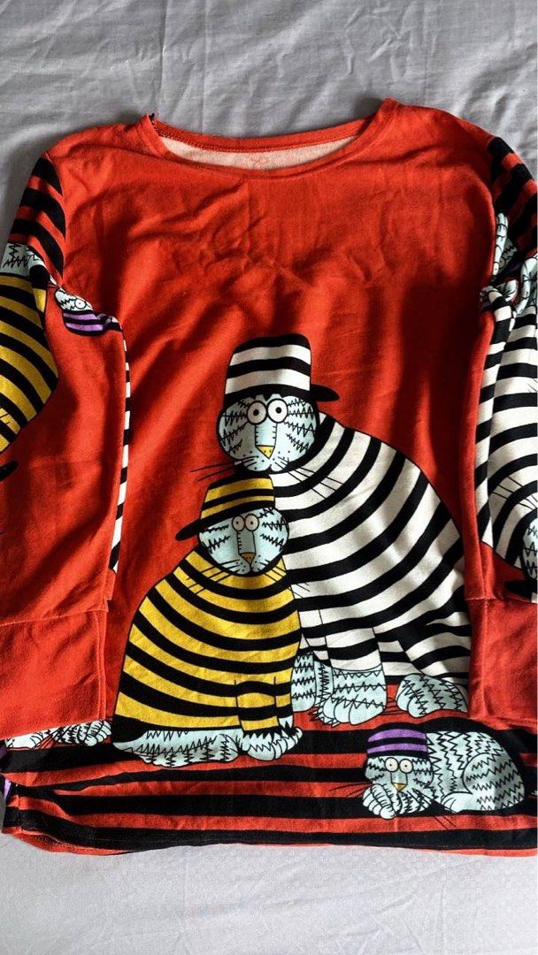 Cat crewneck outlet