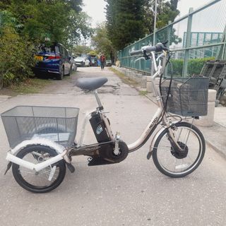 （分類：）位於 。 由 2ndbike 提交（商品編號 1224630861，圖片 1）。簡介： 。