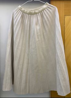 （分類：）位於 。 由 qowlily 提交（商品編號 1224640463，圖片 1）。簡介： 。