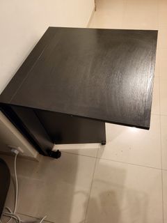 蝴蝶式摺枱