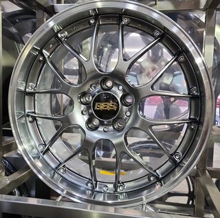 （分類：）位於 。 由 rims_tyres_670 提交（商品編號 1224638973，圖片 1）。簡介： 。