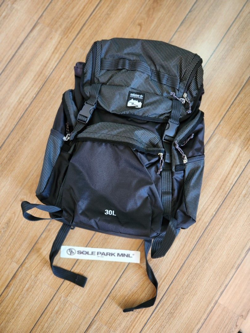 Adidas adventure hotsell toploader backpack